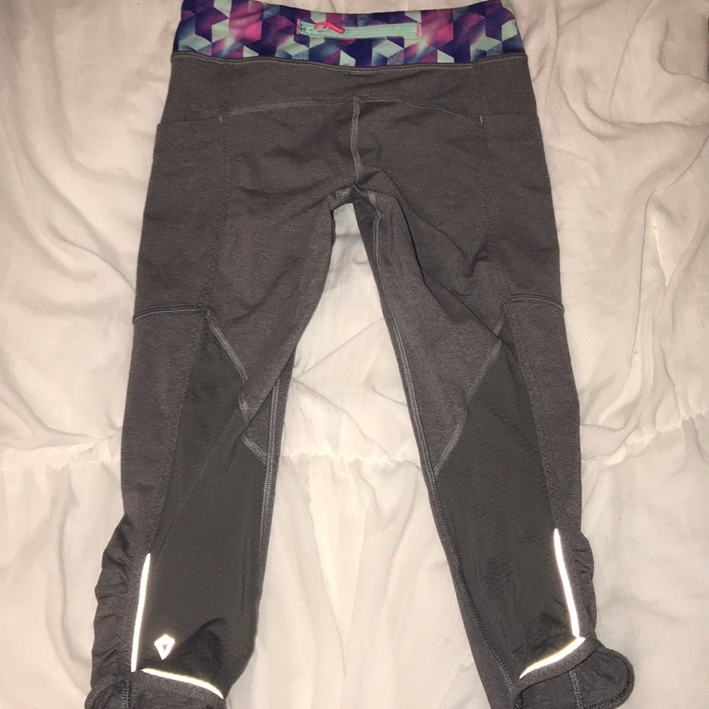 gray ivivva leggings